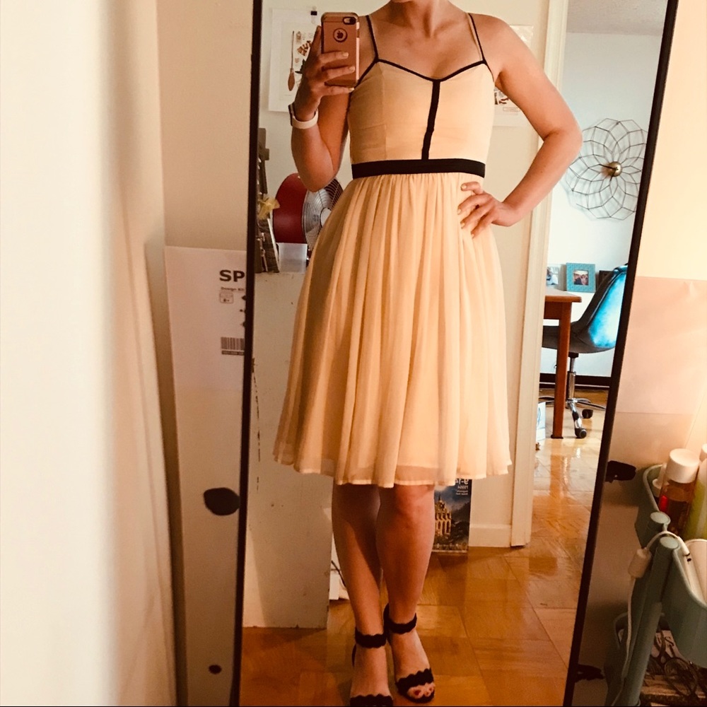 EUC H&M Divided blush pink empire waist dress